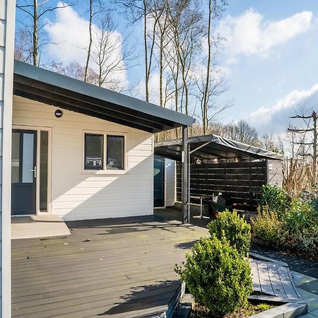 Cosy Holiday Home In Appelscha With Garden Exterior foto